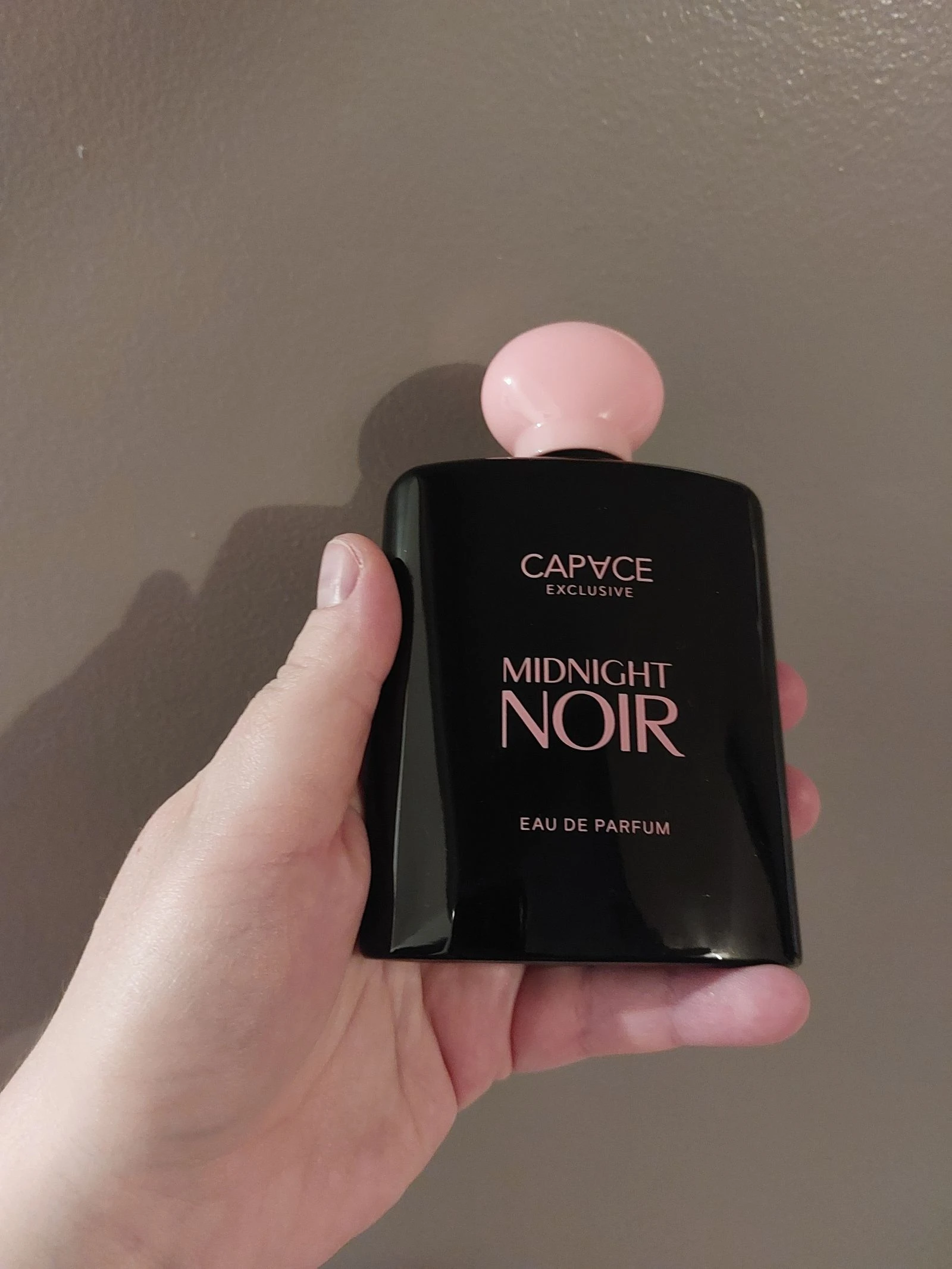 Parfum capace